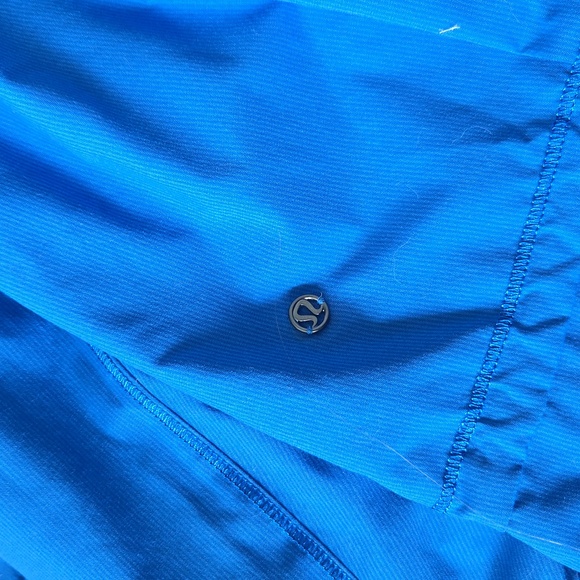 Lululemon "Run Bandit" Women's Size 12 Hooded Running Jacket - Picture 4 of 7